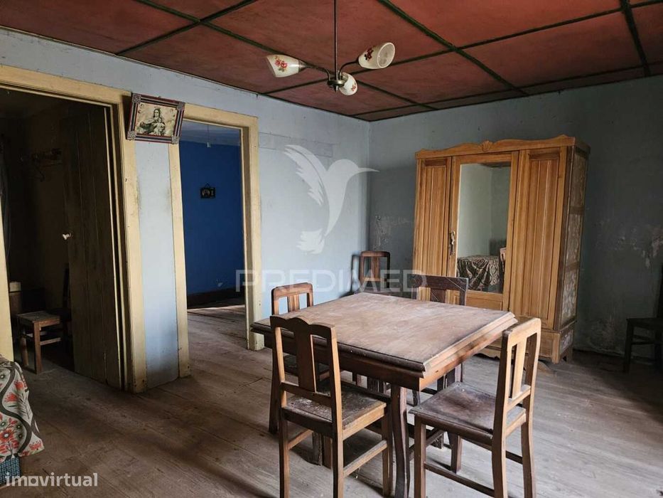 Casinha de campo para restaurar