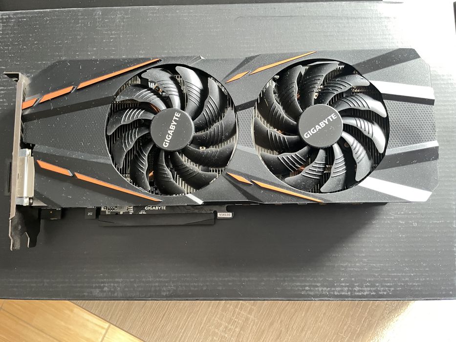 Відеокарта Gigabyte gtx1060 6 gb Gaming G1