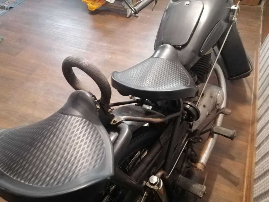 Иж49 1956гв.В оригинальной советской краске и хроме.Комплектный 100%