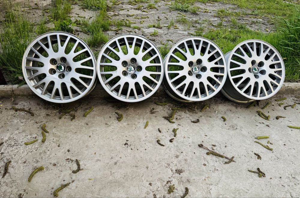 R16 диски 5*100 оригинал шкода