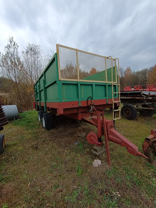 Rozrzutnik obornika 8t