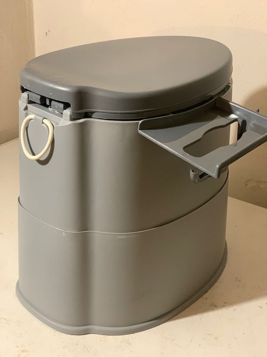 Портативний унітаз