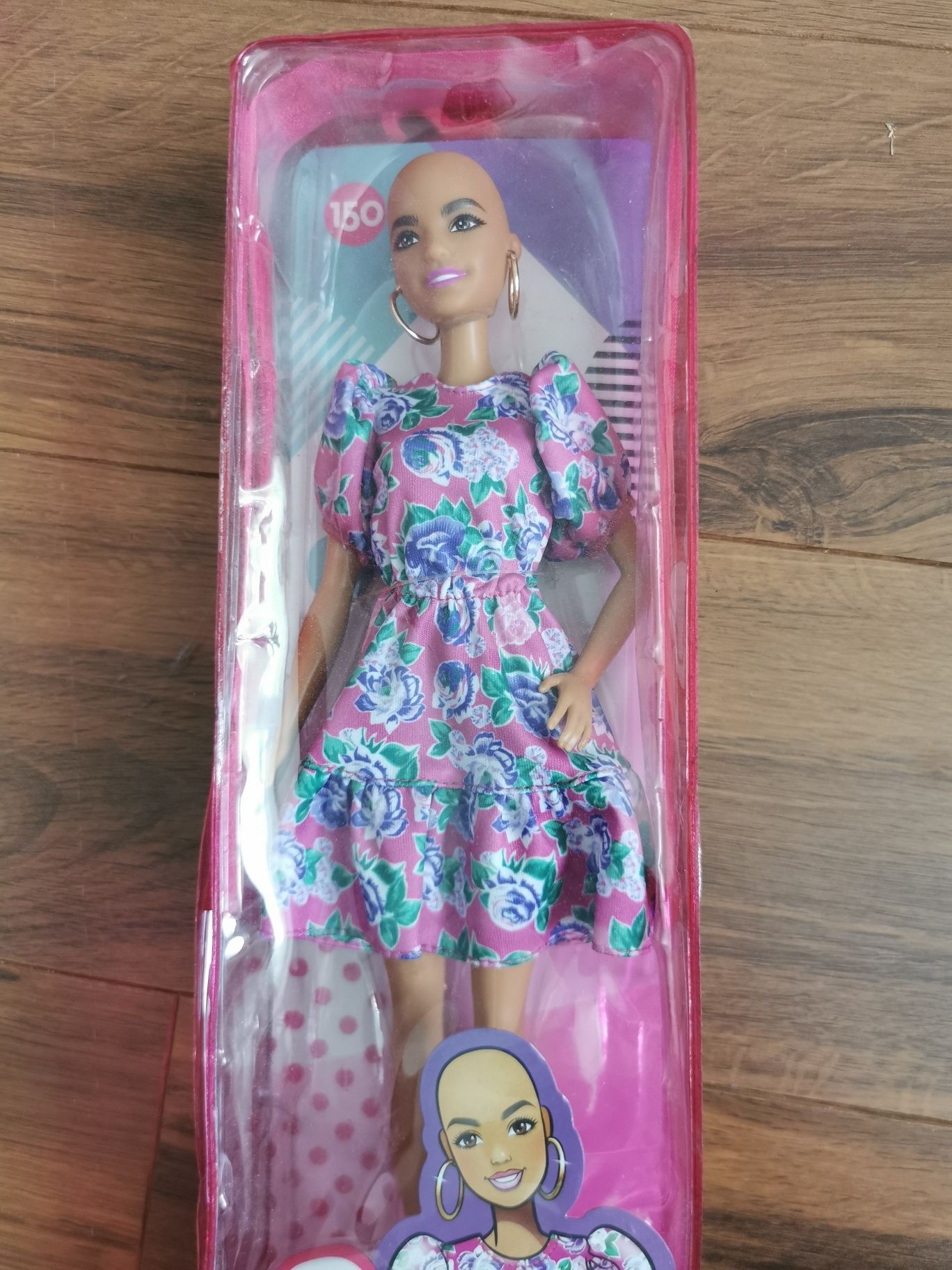 Lalki Barbie w oryginalnych opakowaniach, Moya Mia
