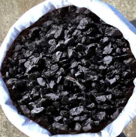 Опалювальний сезон з вугіллям, брикетами і пелетами