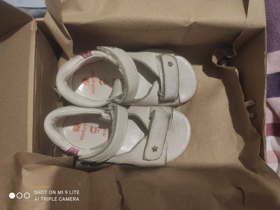 Sandały skórzane Elefanten r 22