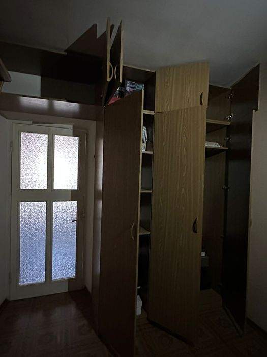 Шкаф с антрисолями