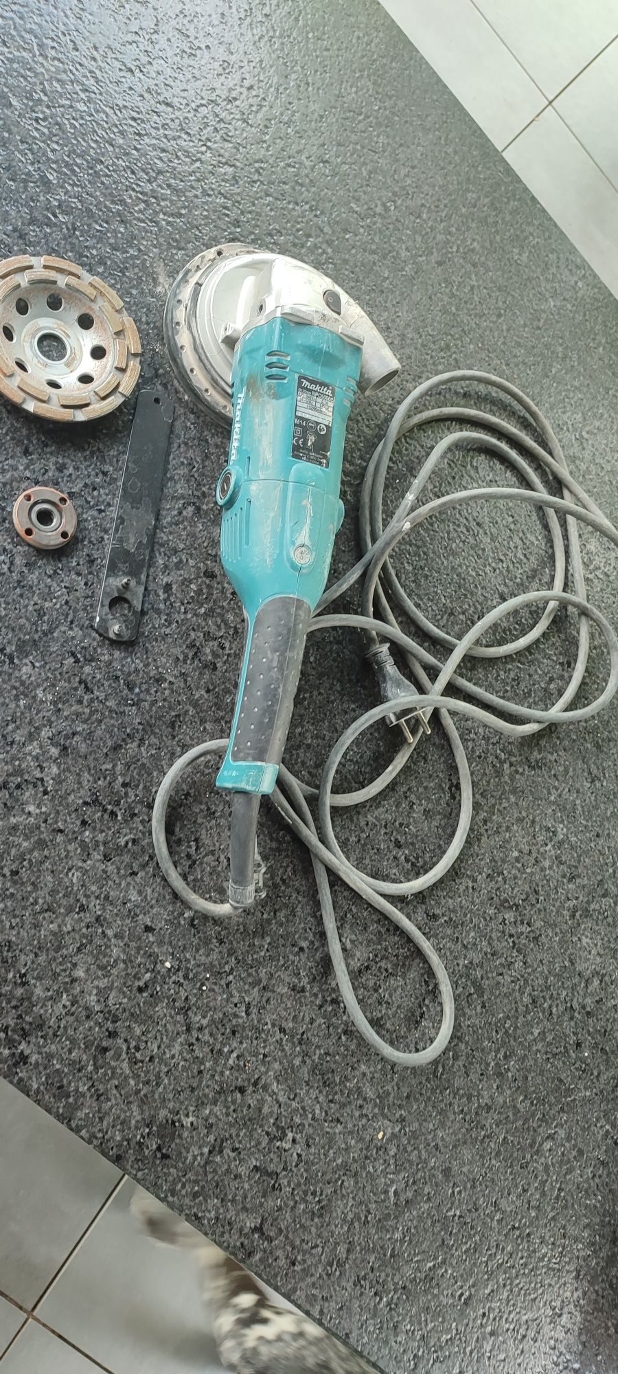 Makita szlifierka do betonu NPC 5000C, 125mm.