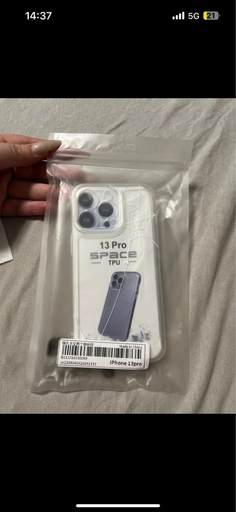 etui iphone 13 pro