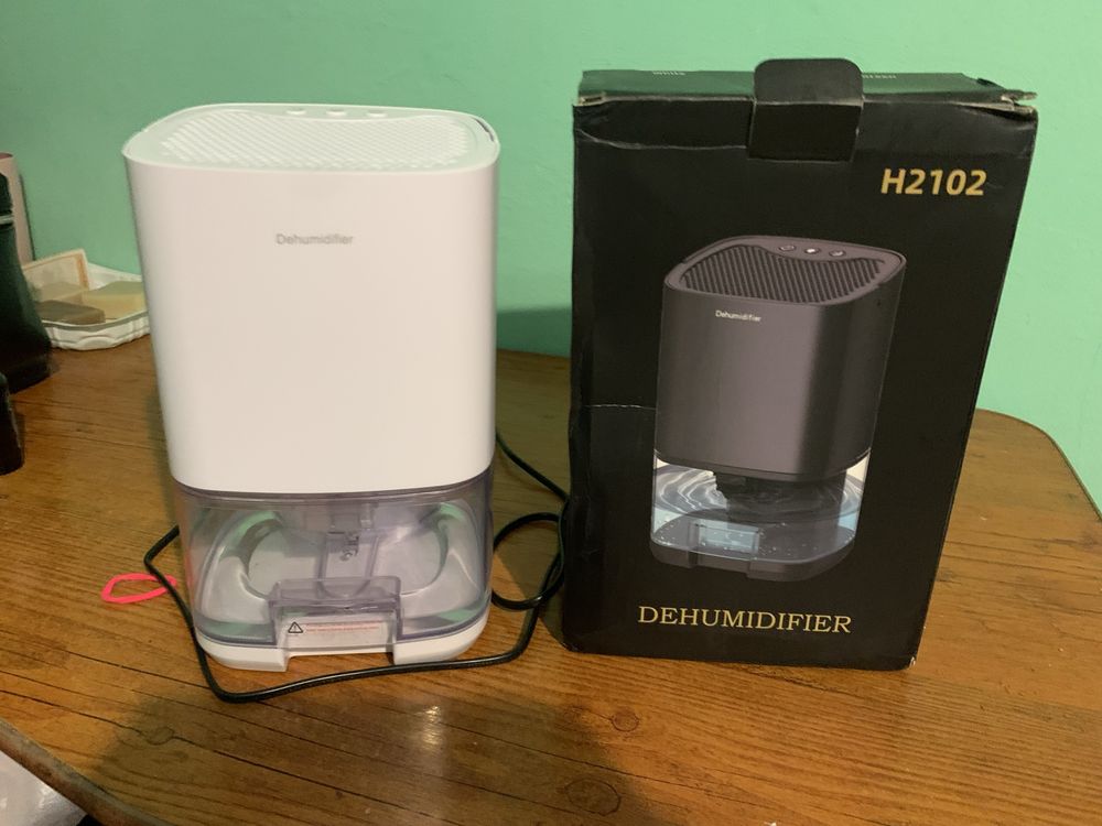 Осушувач повітря DEHUMIDIFIER