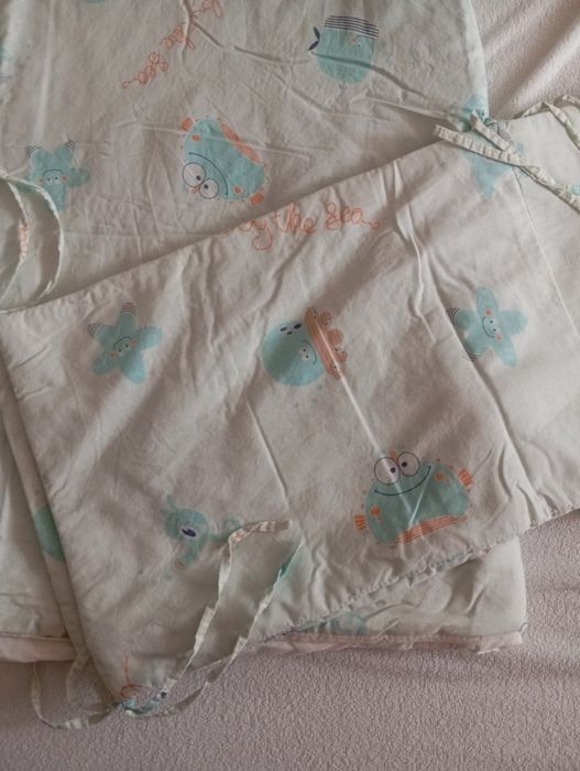 Roupas para berço de bebê