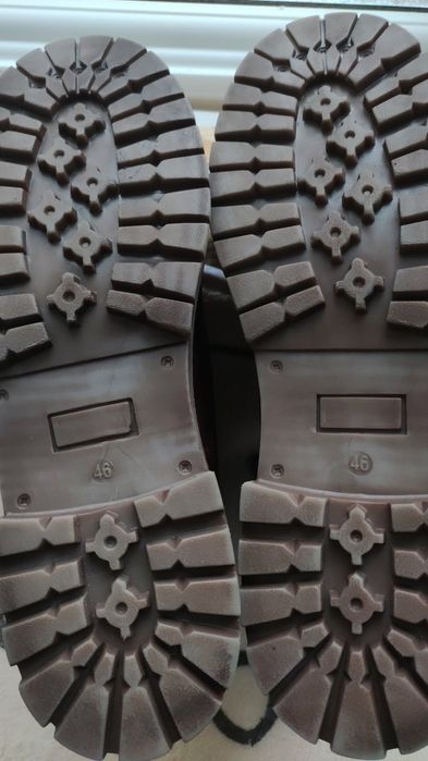 Шкіряні сапоги ботінки чоботи hush puppies