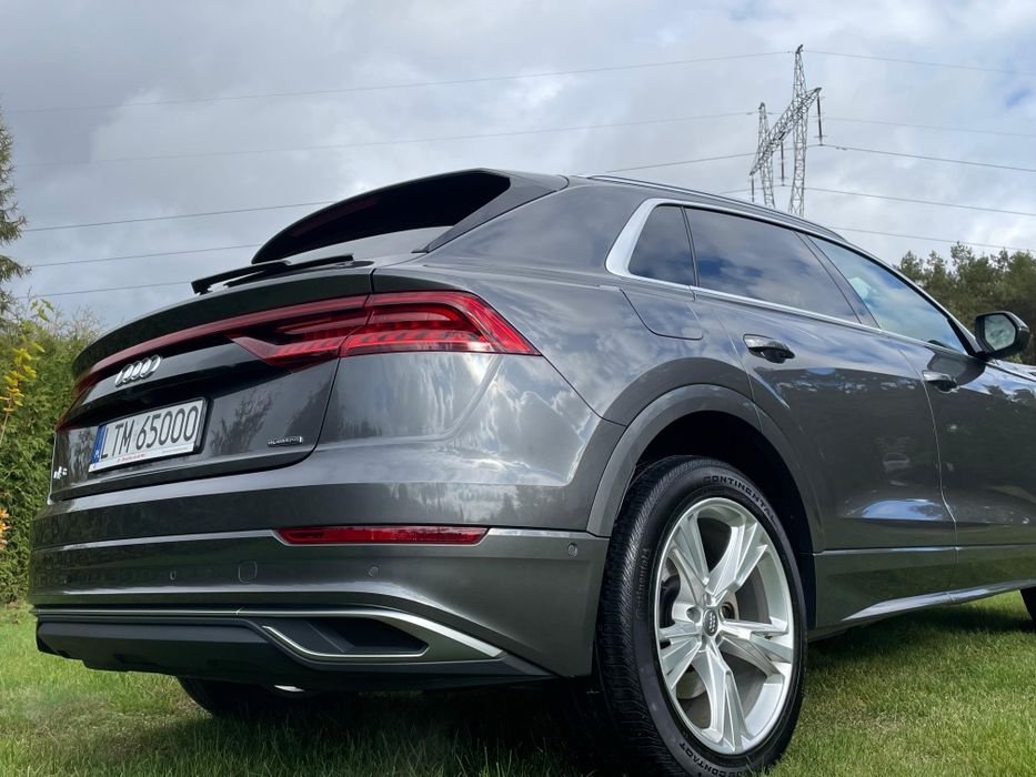 Audi Q8 premium + bezwypadkowe 3.0 tfsi NOWY silnik
