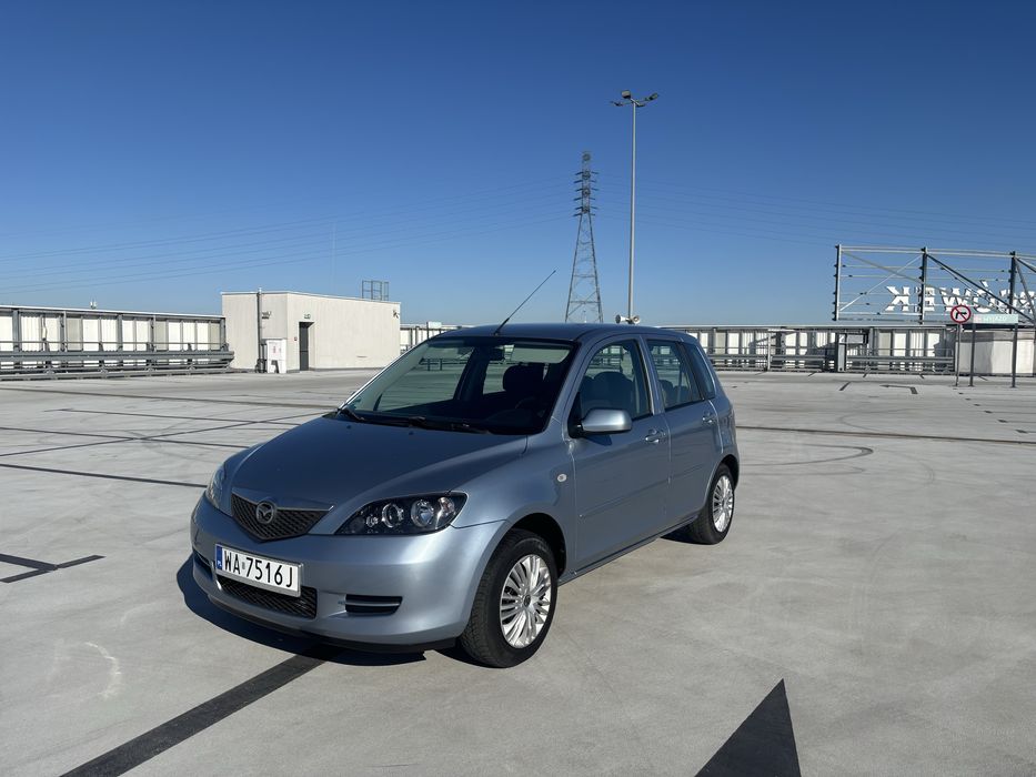 Mazda 2 super stan