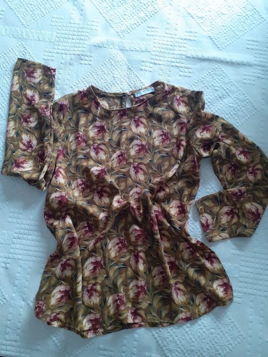 Camisola floral da Mango