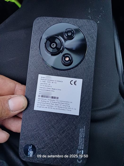 TCL 605 12gb RAM novo a prova de água/factura e garantia d 3 anos/capa