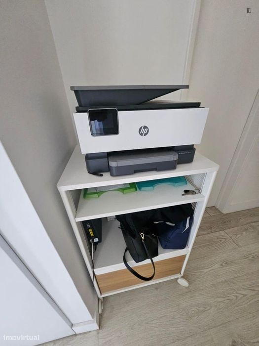 Quarto - localizado em Setubal