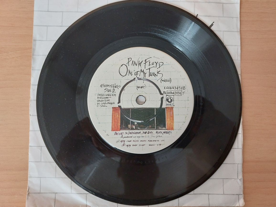 Vinil Single - Pink Floyd - another Brick in The Wall 1979