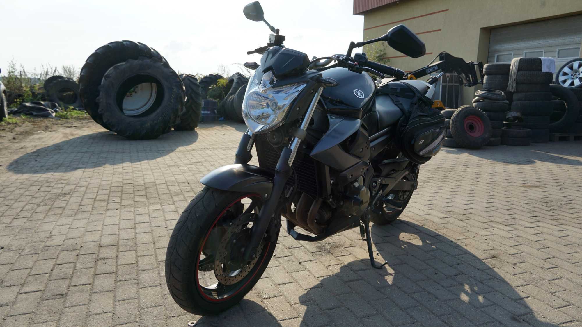 Yamaha XJ6N 2010 kat A2