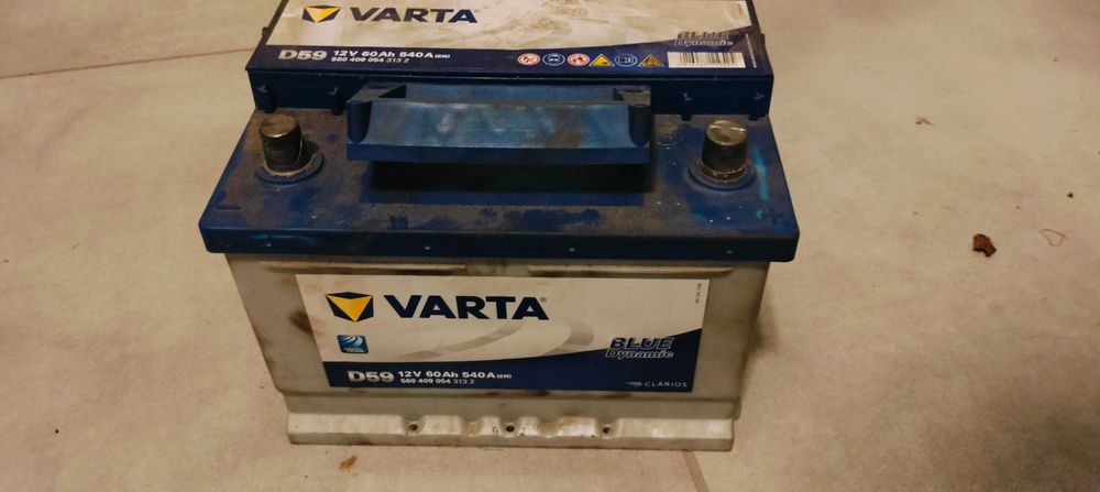 Akumulator Varta D59 12V 60Ah rezerwacja