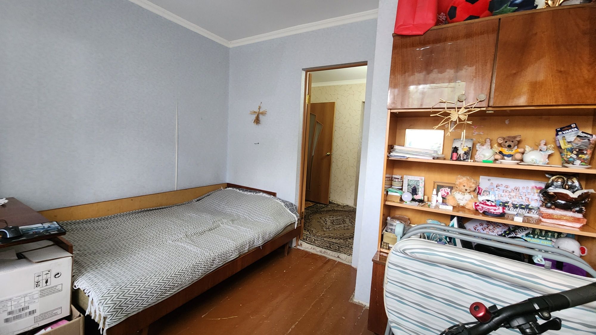 Продам 3х.квартиру м.Обухів  р-н Автошкола