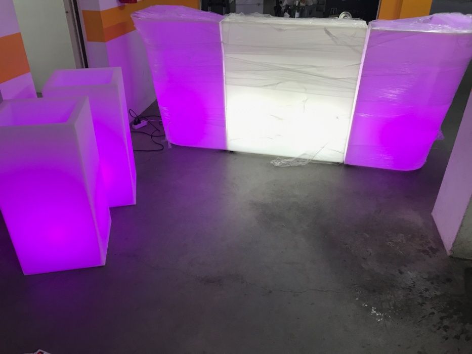 Balcão led de plastico