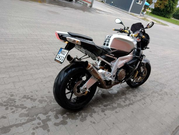 Aprilia Tuono 1000rr