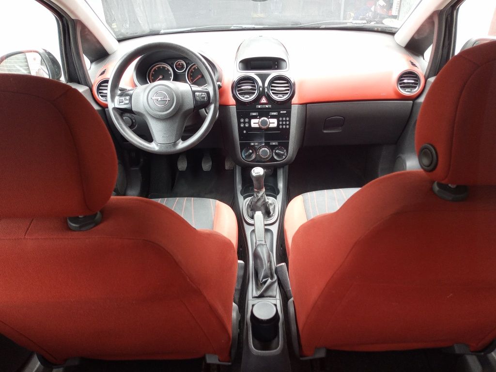 Opel Corsa 1,4 z Niemiec