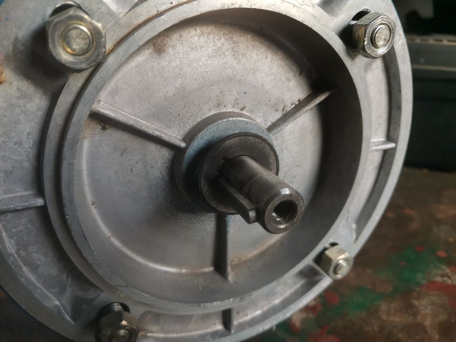 2 Silniki 0.37kw 2800 obrotów