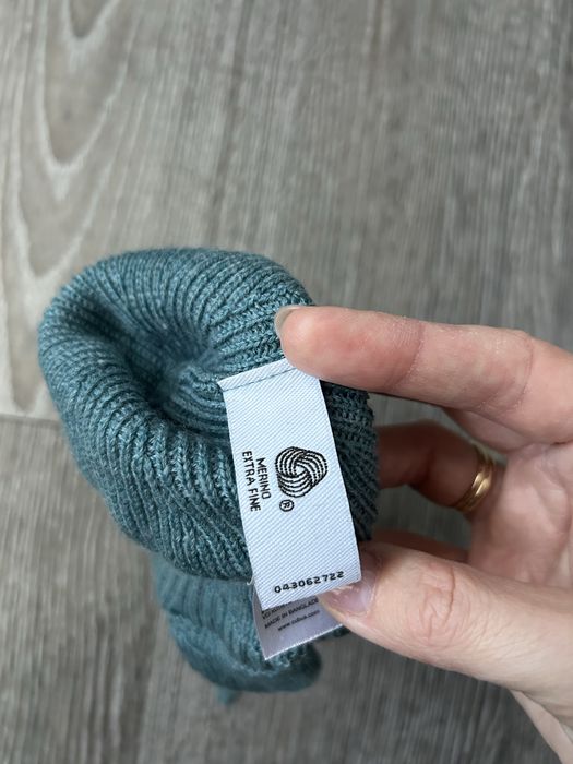 Czapka z pomponem na zimę - merino - Cubus