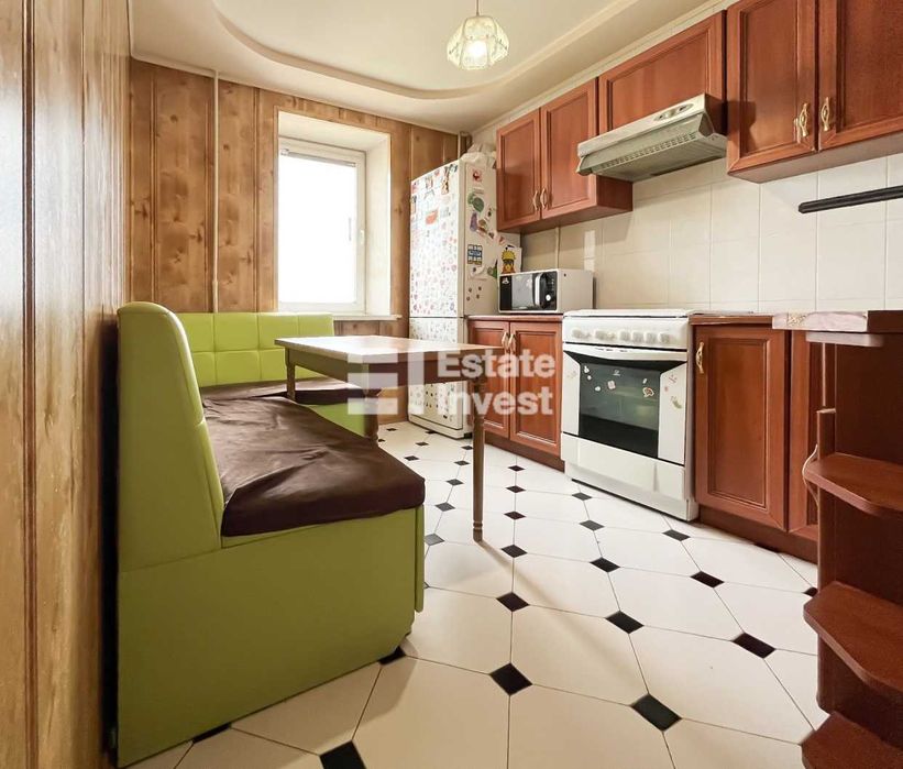 У продажу 1 кімн. квартира на пр. Героїв Сталінграда 23, р-н Одесська