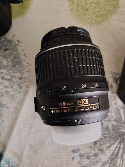 Nikon D5200 + Lente 18-55mm VR – Excelente estado!