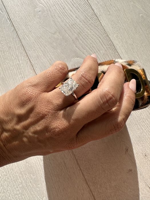 Anel de Luxo com diamante de 5.02 ct IGI em ouro branco 18 K