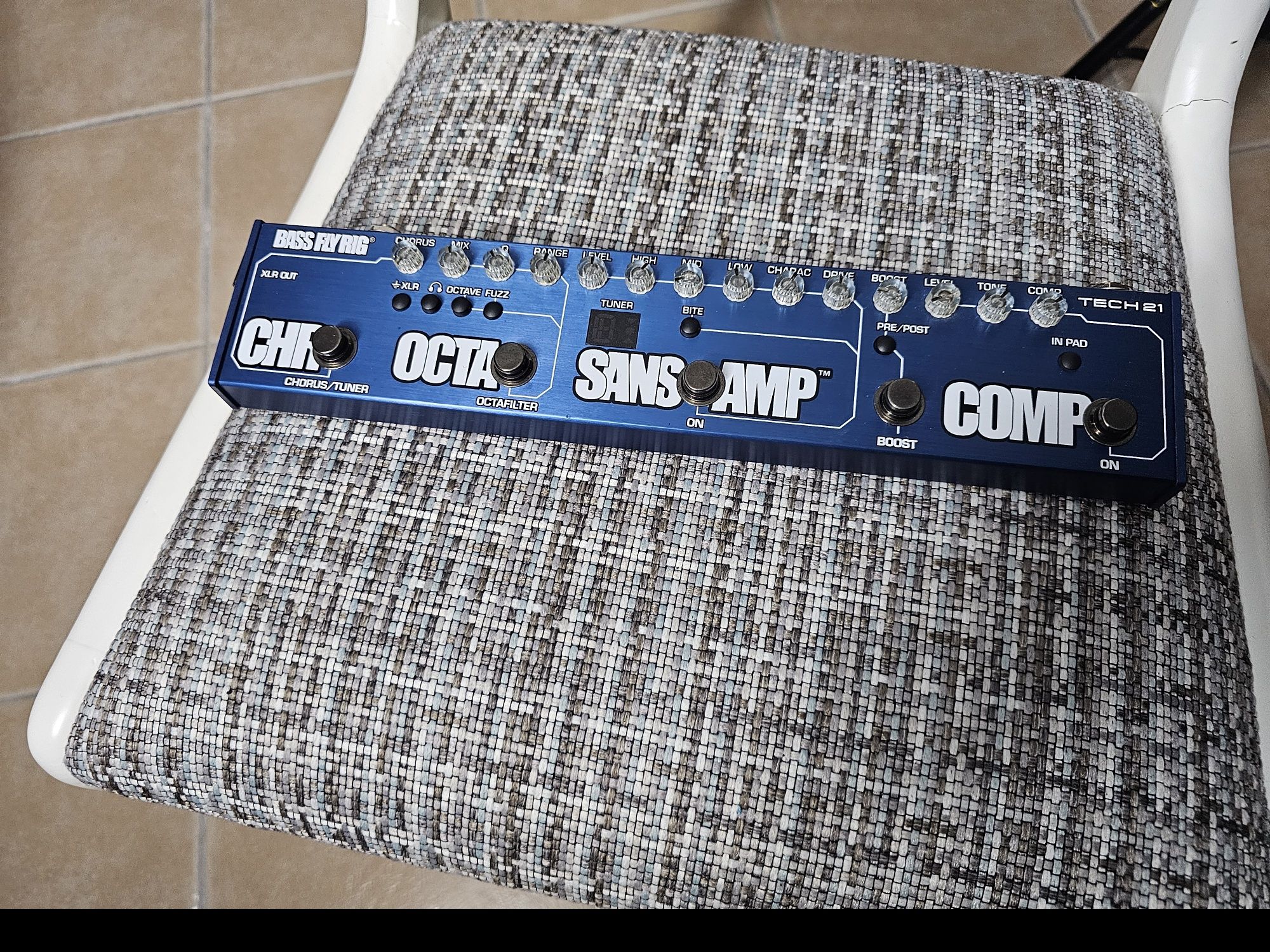 Tech21 Bass Fly Rig