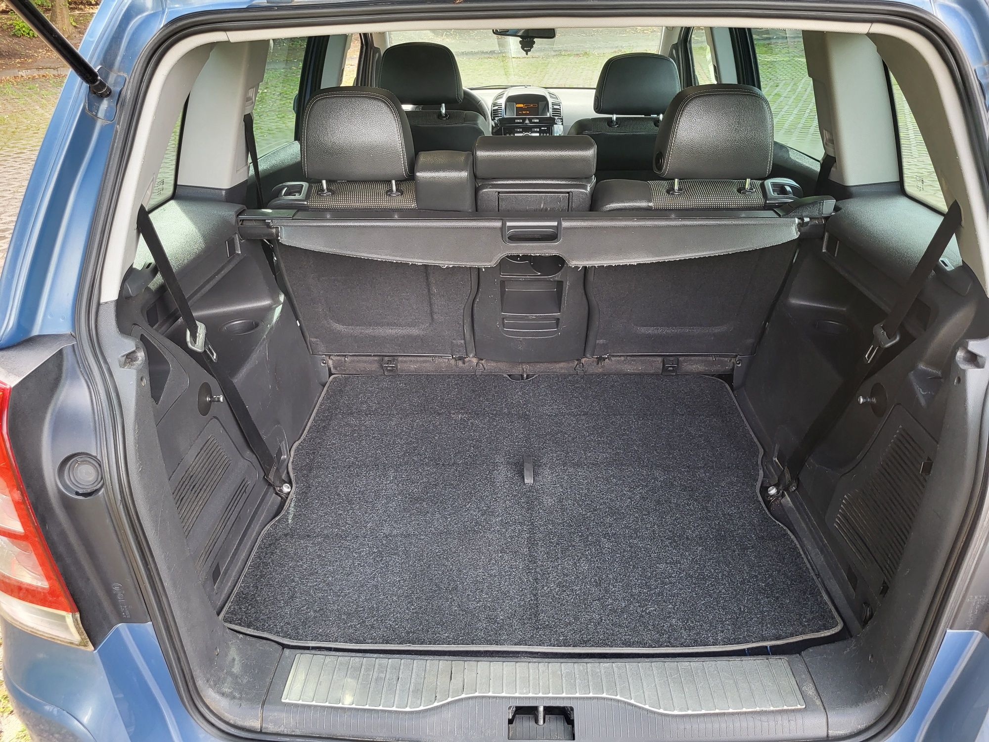 Zafira Cosmo 1.9 CDTI 120 KM 7 osób zadbana serwisowana