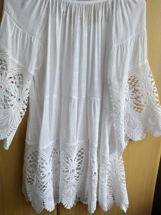 Bluzeczka koronkowa biała M/L tunika