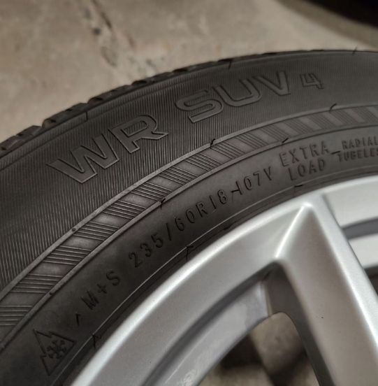 Koła 18 felgi volvo XC60 5x108 opony zimowe Nokian 4x 235/60r18