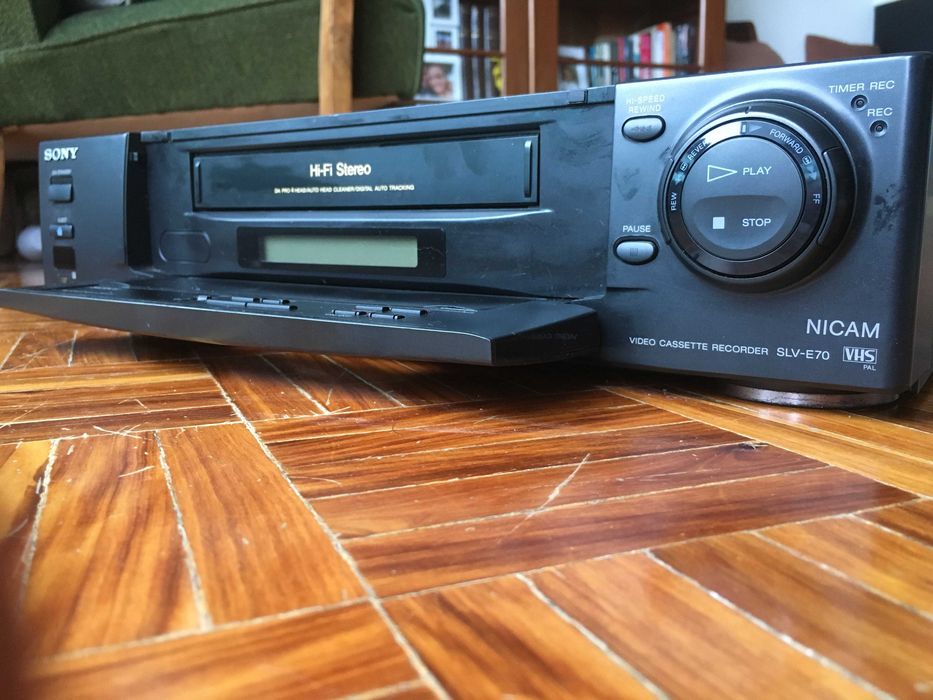 Vídeo Gravador VHS — SONY