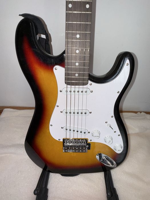 Gitara elektryczna V-TONE ESST39 SB + wzmacniacz – Zestaw Nowy