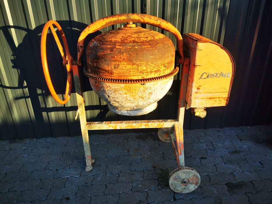 Betoniarka LESCHA 140L 230V z Niemiec