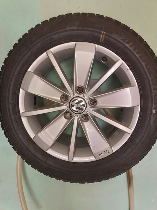 Шини зимові Bridgestone blizzak lm 001