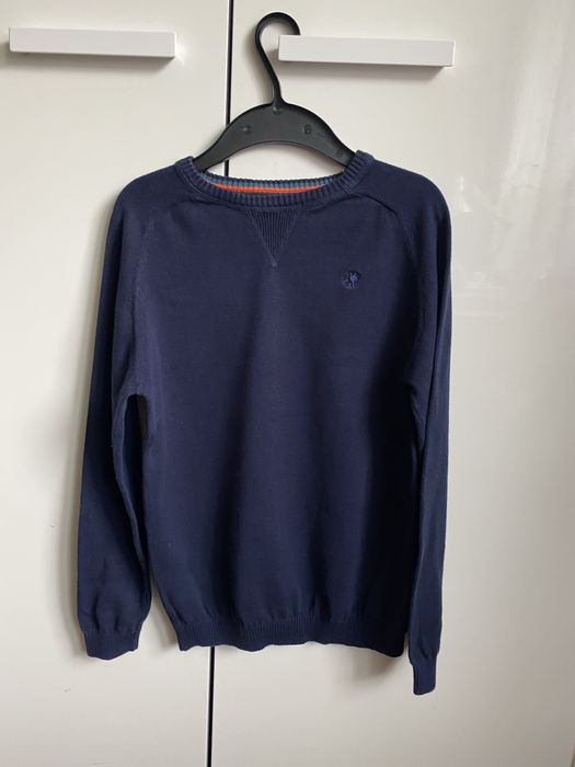 Sweter granatowy 146