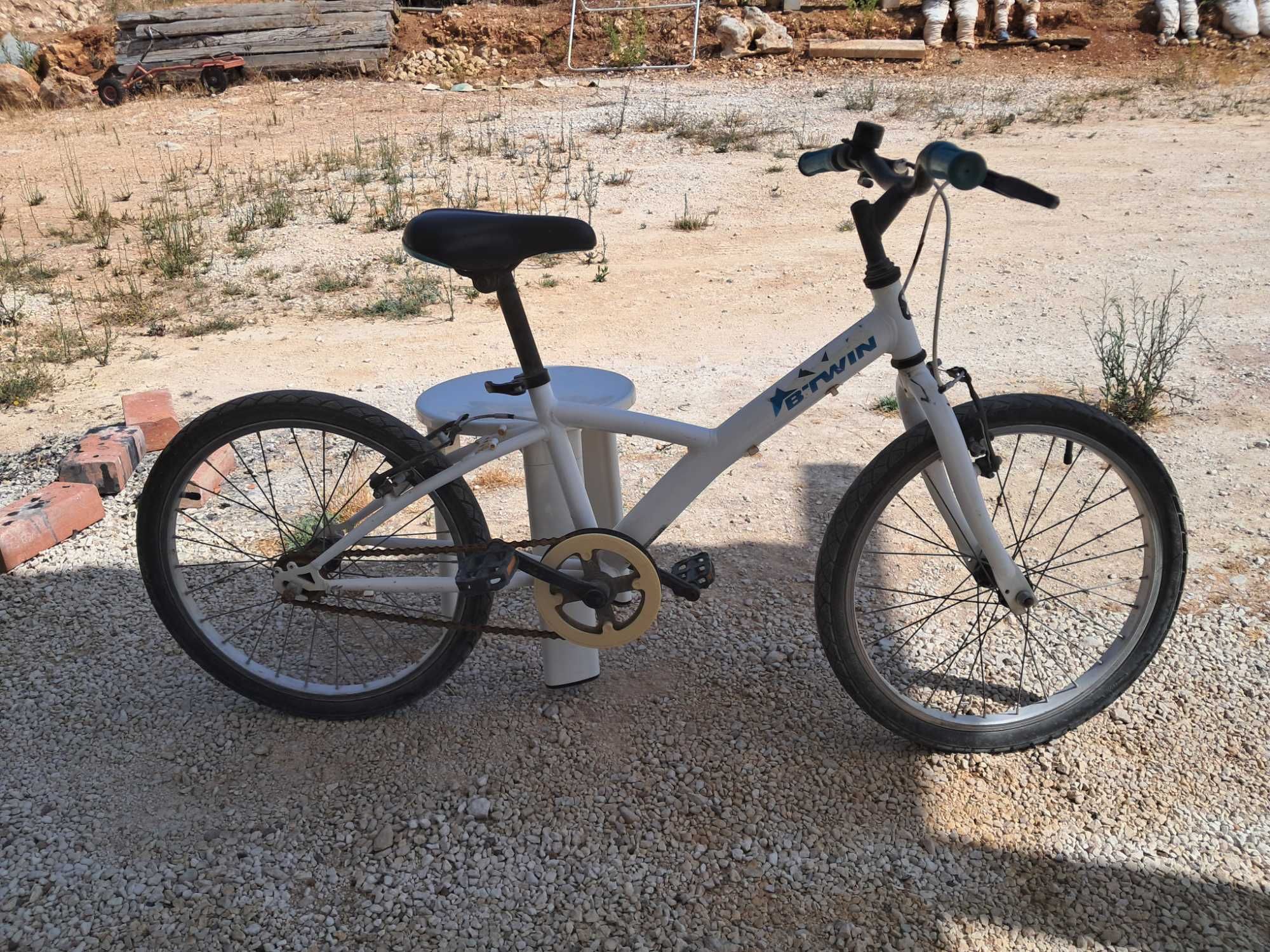 Bicicleta B-TWIN ORIGINAL 100 Roda 20 Branco