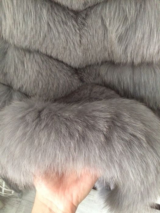 Меховая жилетка / жилетка из песца / купить меховую жилетку