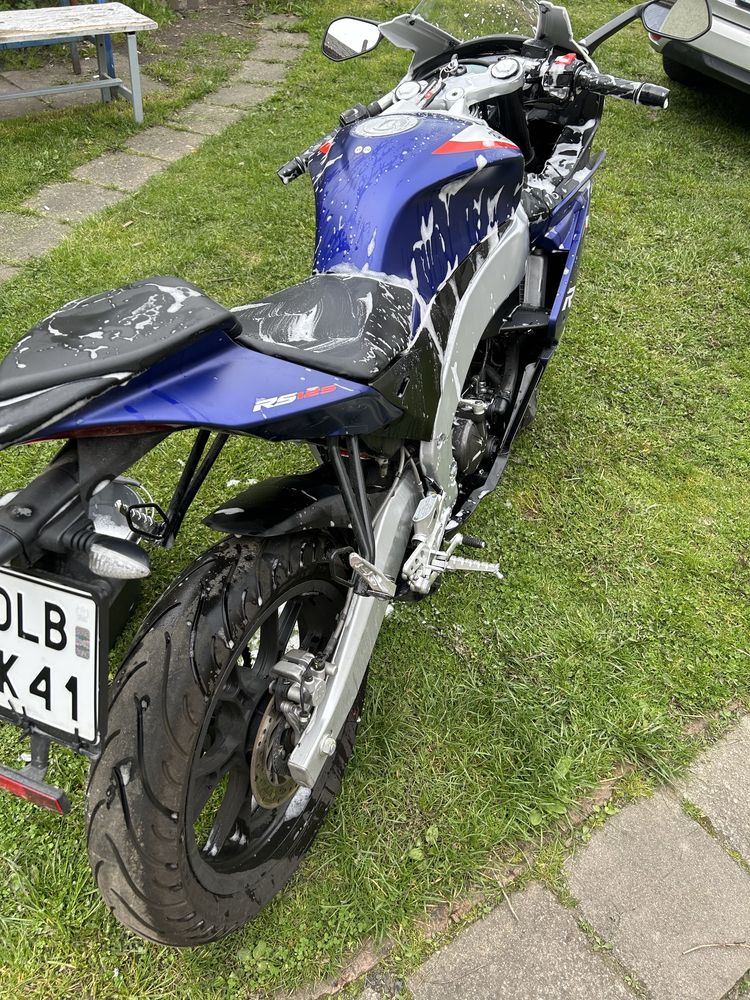 Aprilia RS4 125 MOTOCYKL