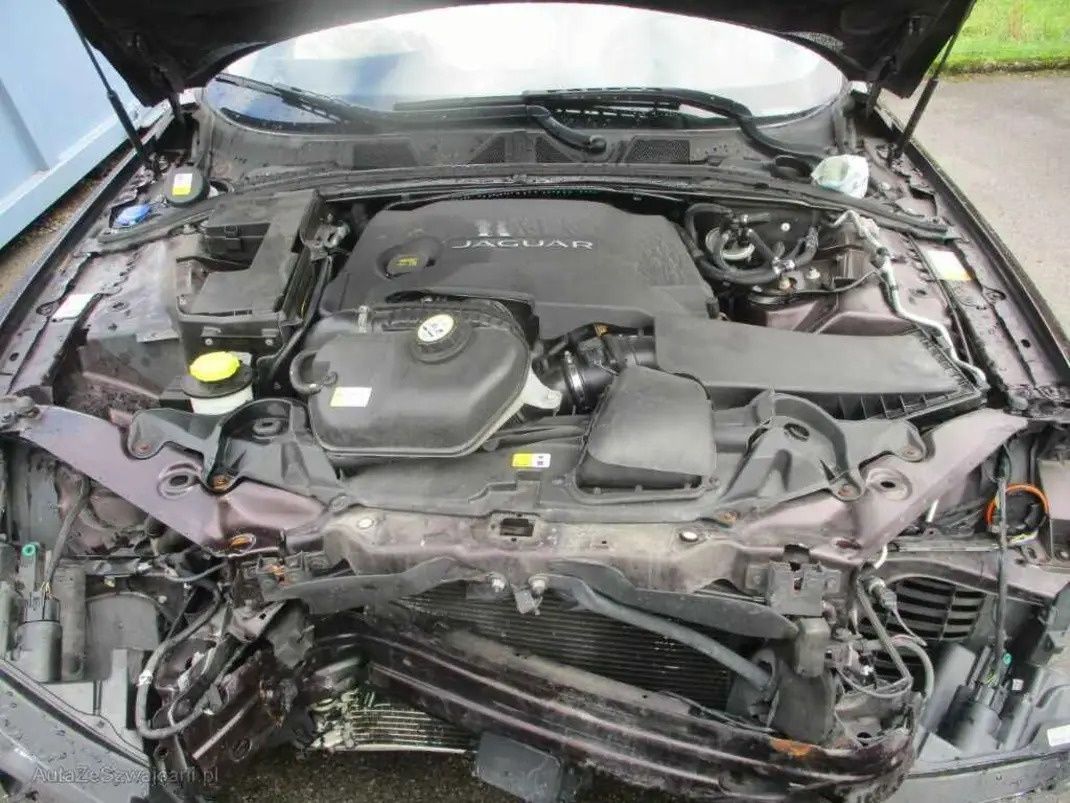 Jaguar XF 3.0 biturbo