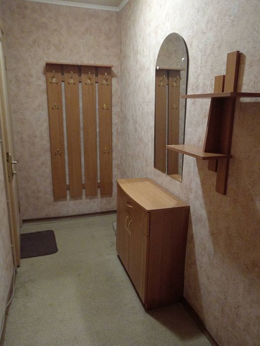 Сдам 1-кв на пр А.Поля 9000