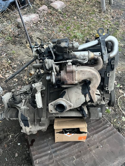 Двигун К9К 792 Рено с коробкою