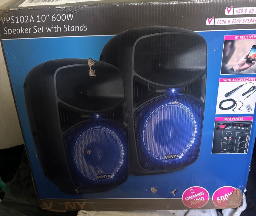 Głośniki na statywach 600W