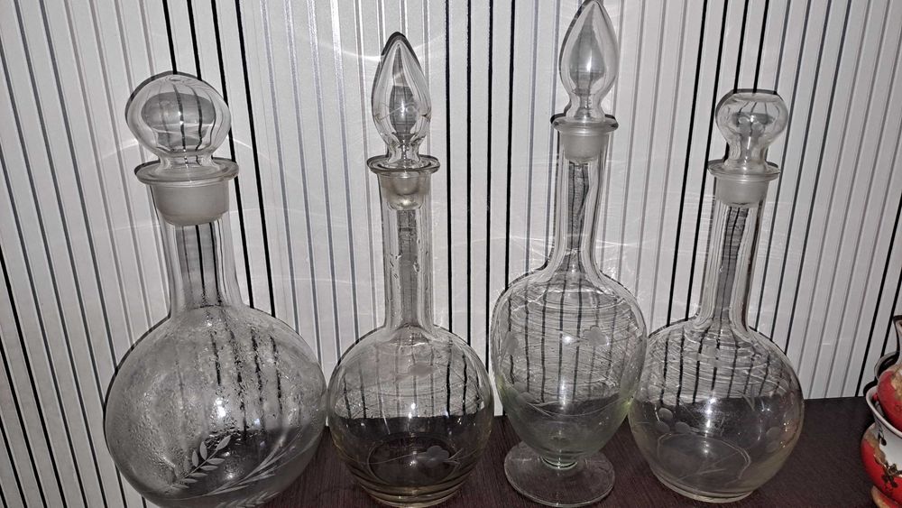 Графин старинное стекло