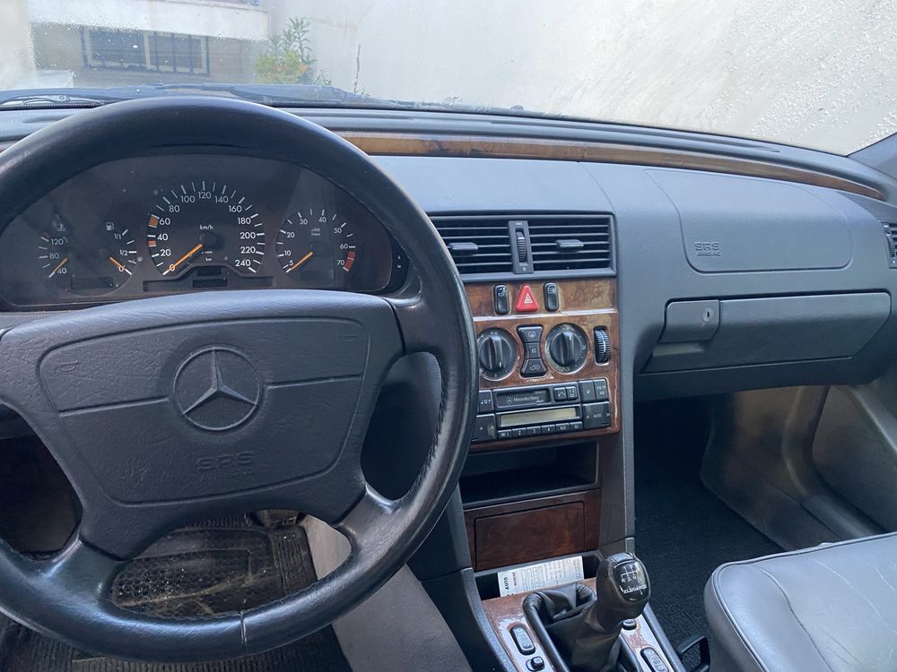 Vendo Mercedes C180 Elegance